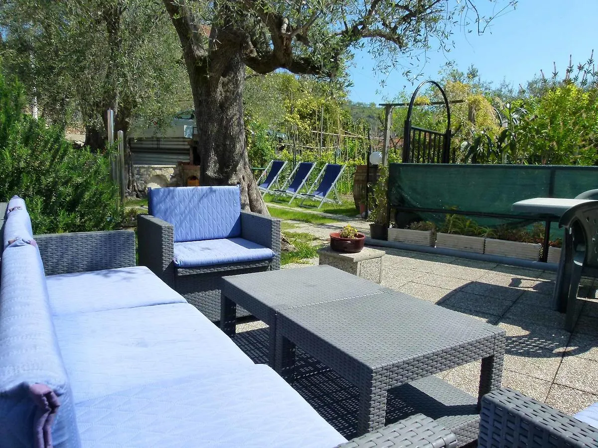 Bauernhof Villa Un Posto Al Sole Diano San Pietro Italien