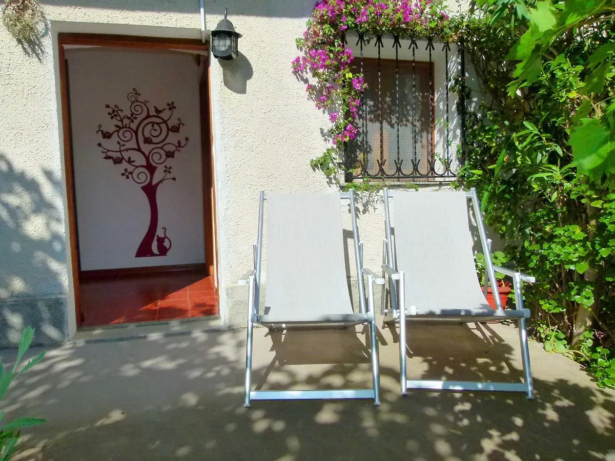Un Posto Al Sole Villa Diano San Pietro 0*,  Italien